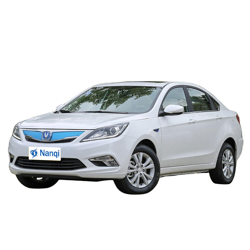 Changan EADO EV 460 New Energy Car elétrico 4 portas 5 lugares Notchback