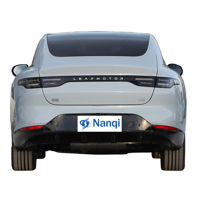 Design de moda LEAPMOTOR C01 Carro elétrico puro Médio e grande tamanho