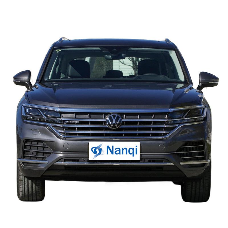 Volkswagen Touareg SUV de moda PHEV 2.0T 252 HP L4 VW Touareg Edição preta