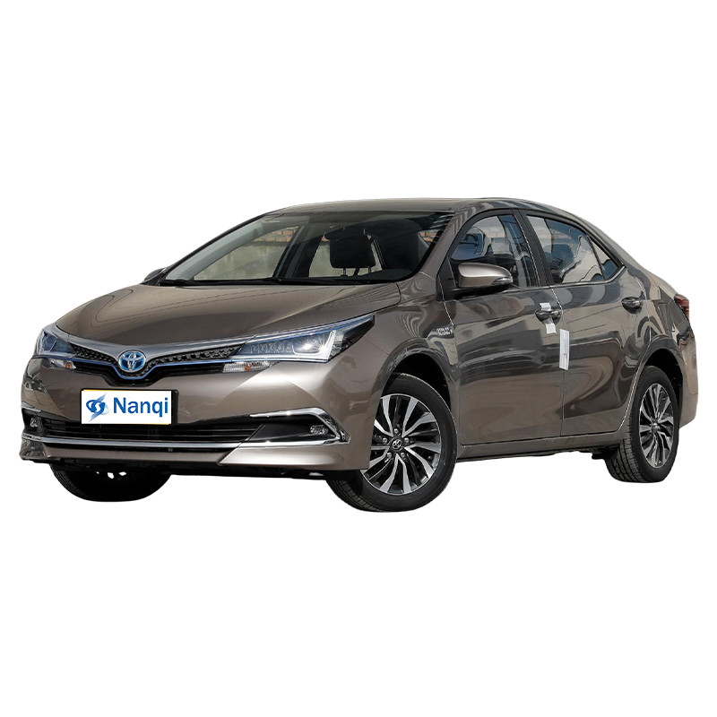 Plug In SUV elétrico híbrido Toyota Corolla Twin Engines E + 1.8L