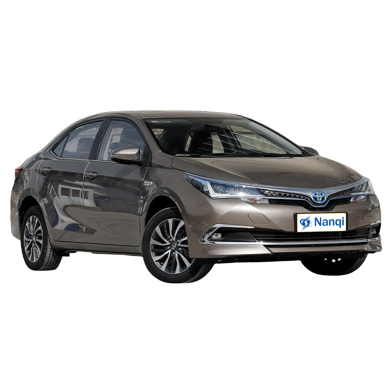 Plug In SUV elétrico híbrido Toyota Corolla Twin Engines E + 1.8L