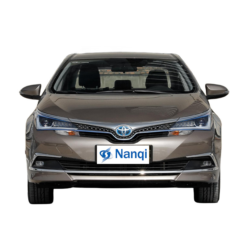 Plug In SUV elétrico híbrido Toyota Corolla Twin Engines E + 1.8L
