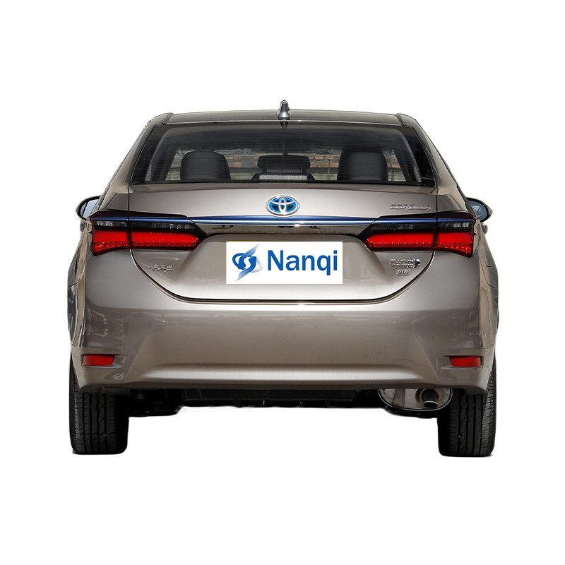 Plug In SUV elétrico híbrido Toyota Corolla Twin Engines E + 1.8L