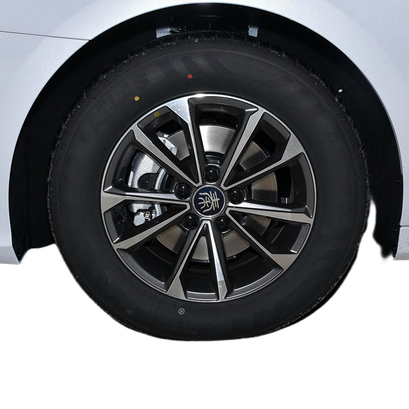 Carros BYD Plug In SUV híbrido BYD Qin Plus DM-I 4 portas 5 lugares